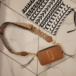 Marc Jacobs Brown Crossbody Bag (Snapshot - Argan Oil)